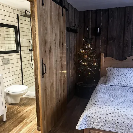 Goralski Dach Nad Glowa